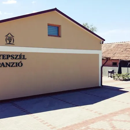 Gyepszel Panzio