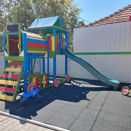 Gyepszél Panzió Alojamento de Acomodação e Pequeno-almoço 3*